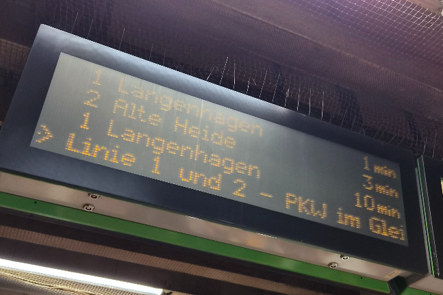 PKW im Gleis 10.09.2026