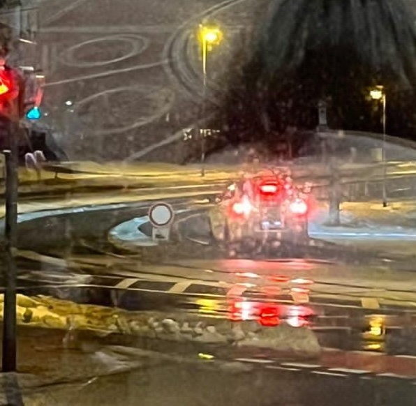 PKW im Gleis 13.01.2026